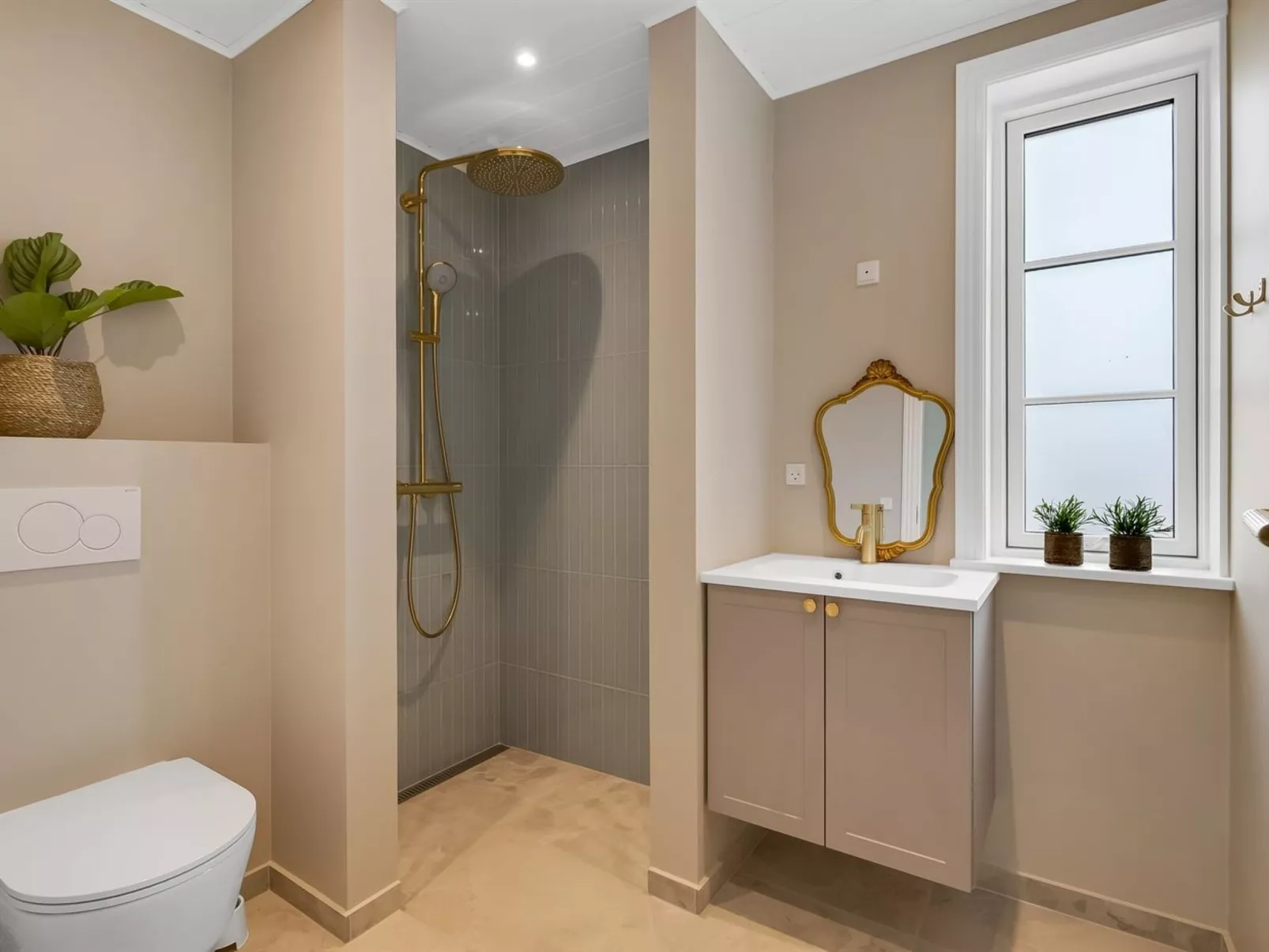 "Delan" - 650m from the sea - Inside