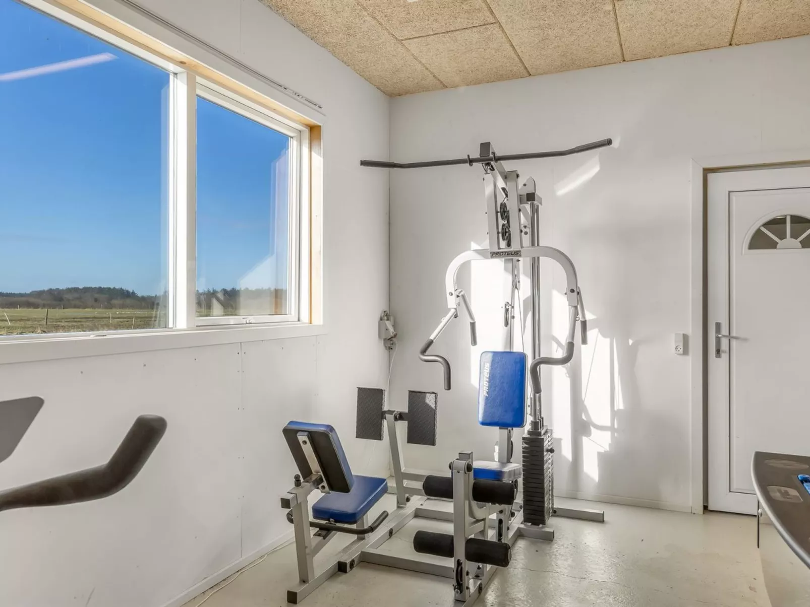 "Emelita" - 1.4km from the sea - Inside