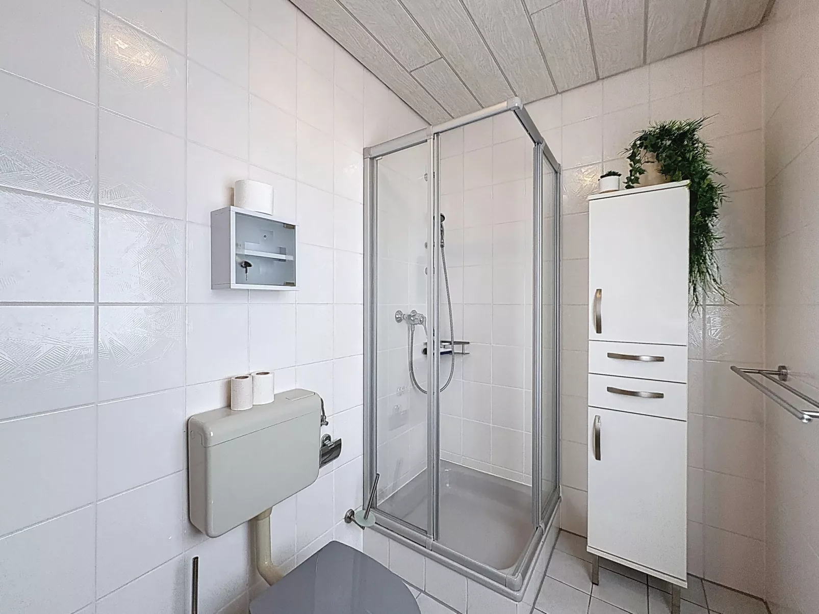 Dorf 4/ Haus 27 - Inside