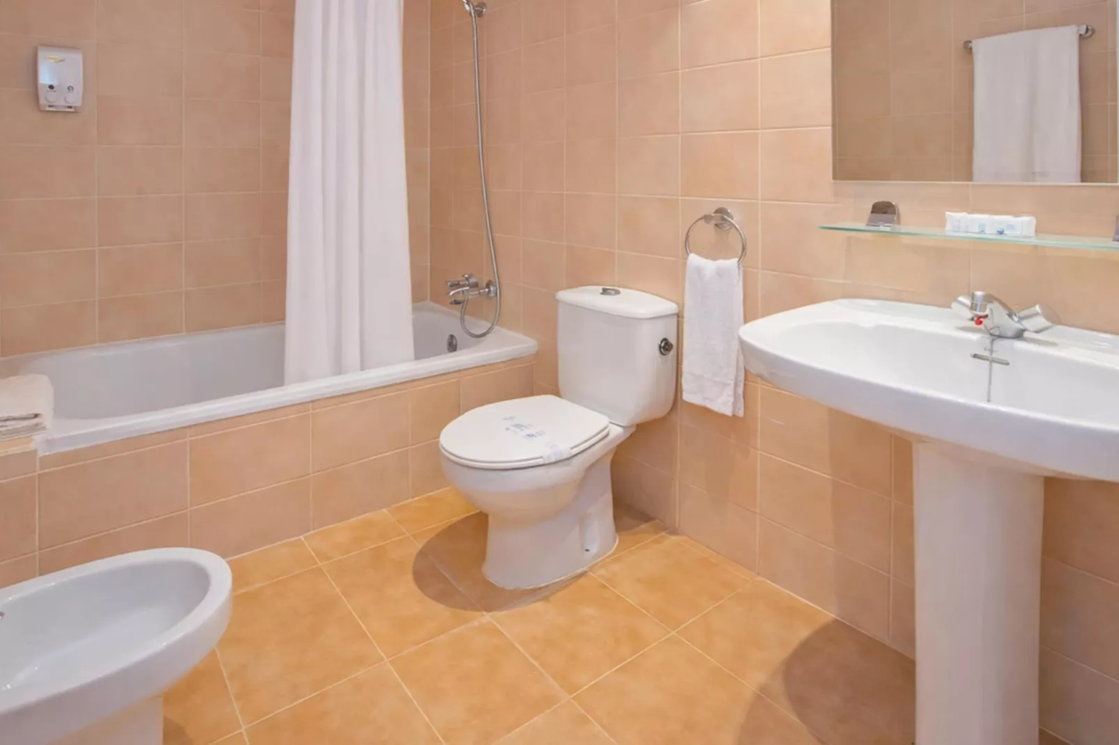 Tossa Apartment 4/2/4 - Bathroom