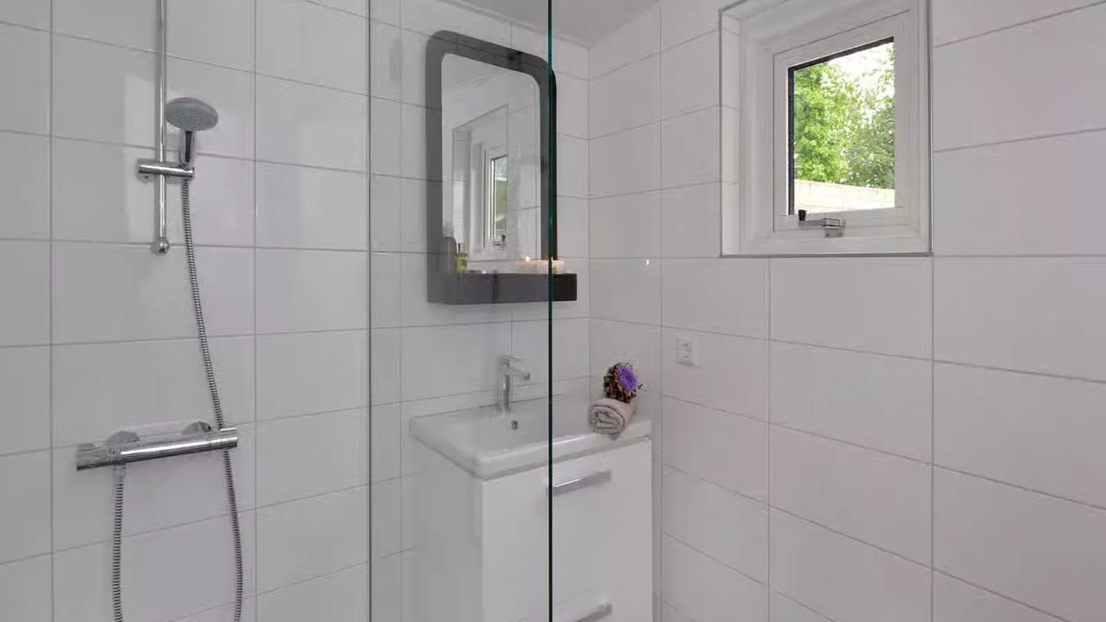 Beach House Banjaard - Bathroom