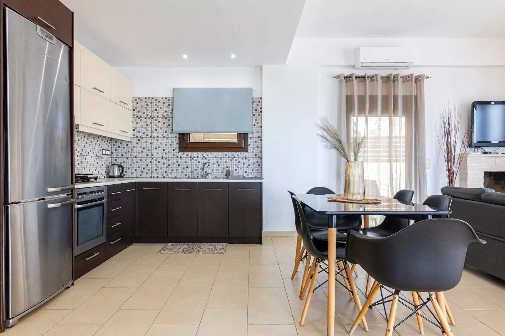 Sea View Villa Emmanuela - Dining room