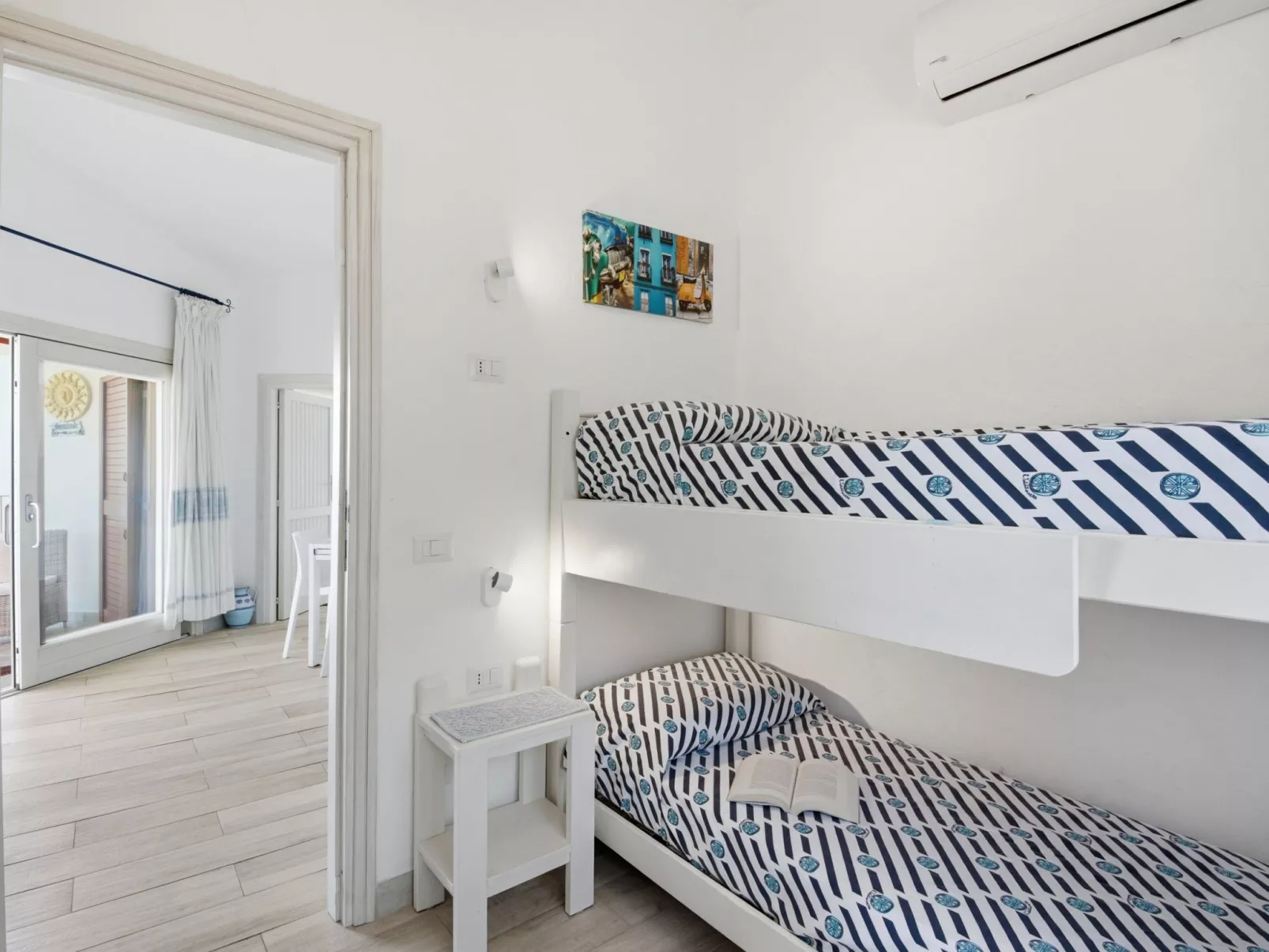 Anita Bados - Dedans