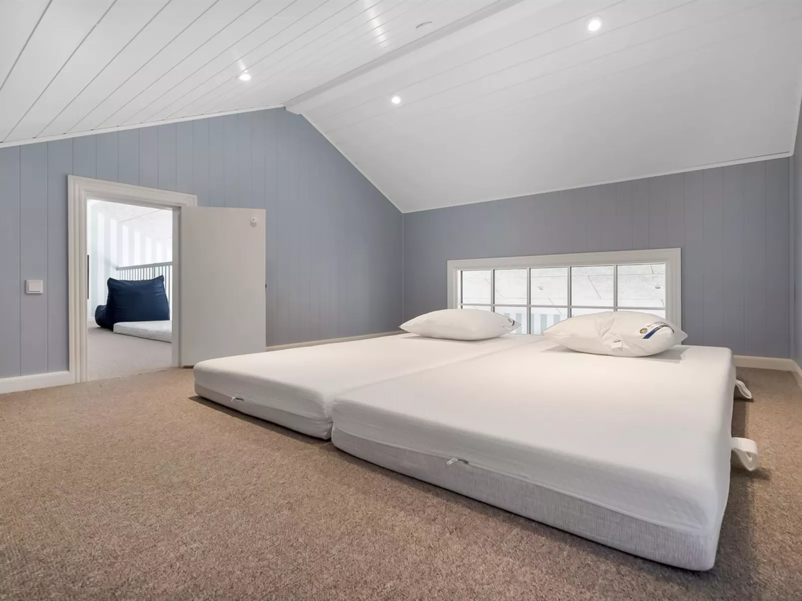 "Delan" - 650m from the sea - Inside