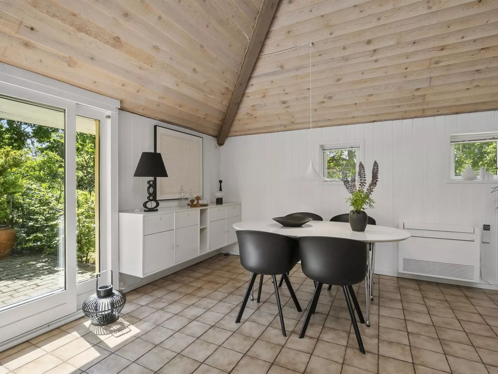 "Holmsten" - 250m to the fjord - Inside