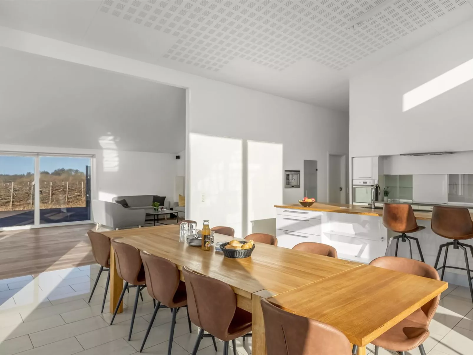 "Emelita" - 1.4km from the sea - Inside