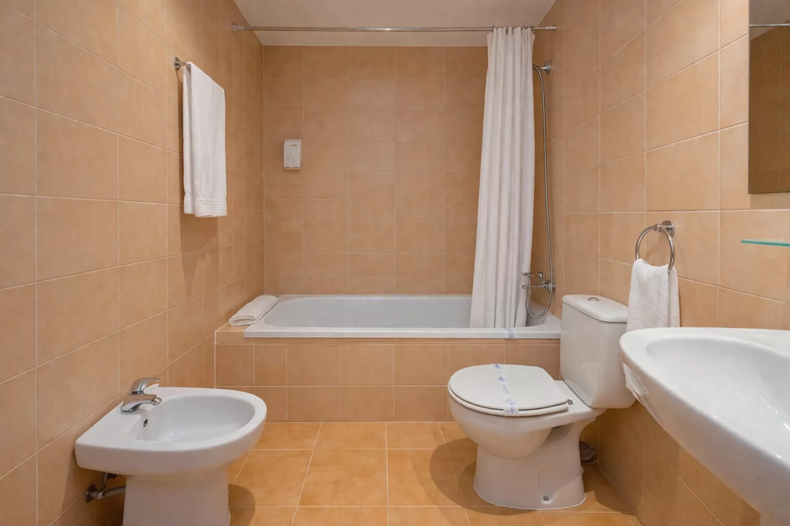 Tossa Apartment 4/2/4 - Bathroom