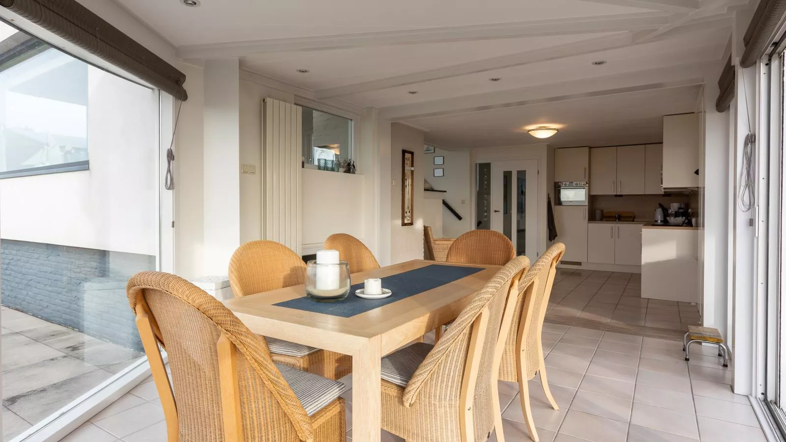 Veerse Meer Natuurvilla - Dining room