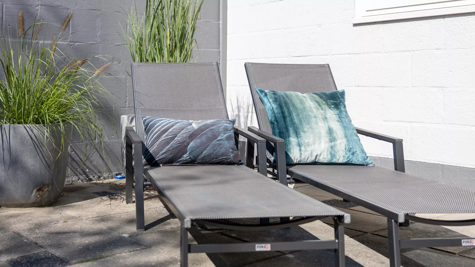 De Zeeuwse Patrijs - Gardens in summer