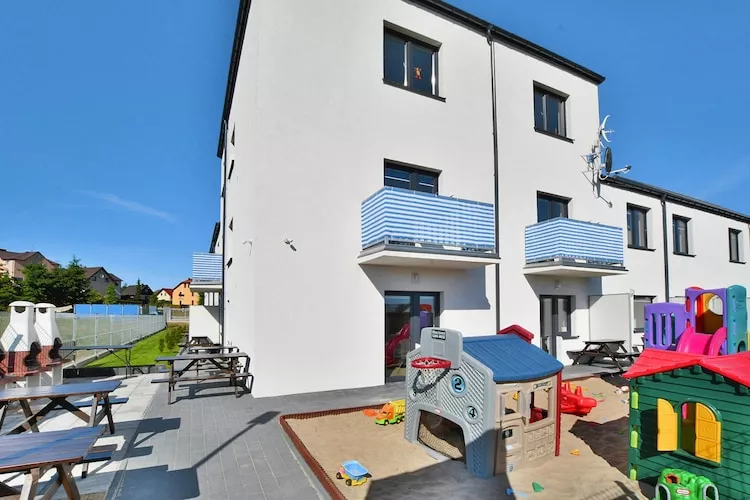 Domy wakacyjne z basenem letnim dla max 6 osób Jarosławiec - Exterior in summer