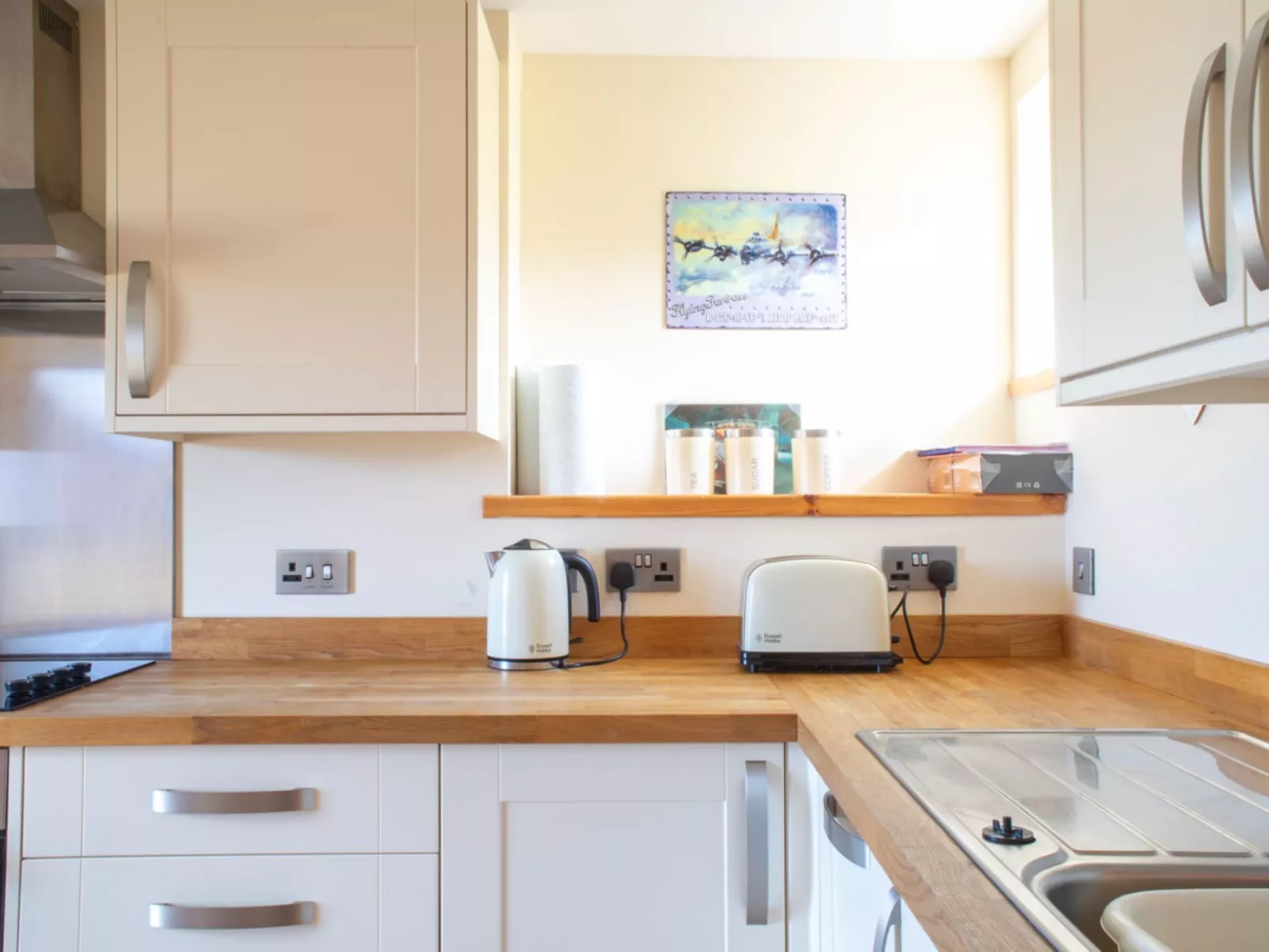 Ben Edra Croft - Inside