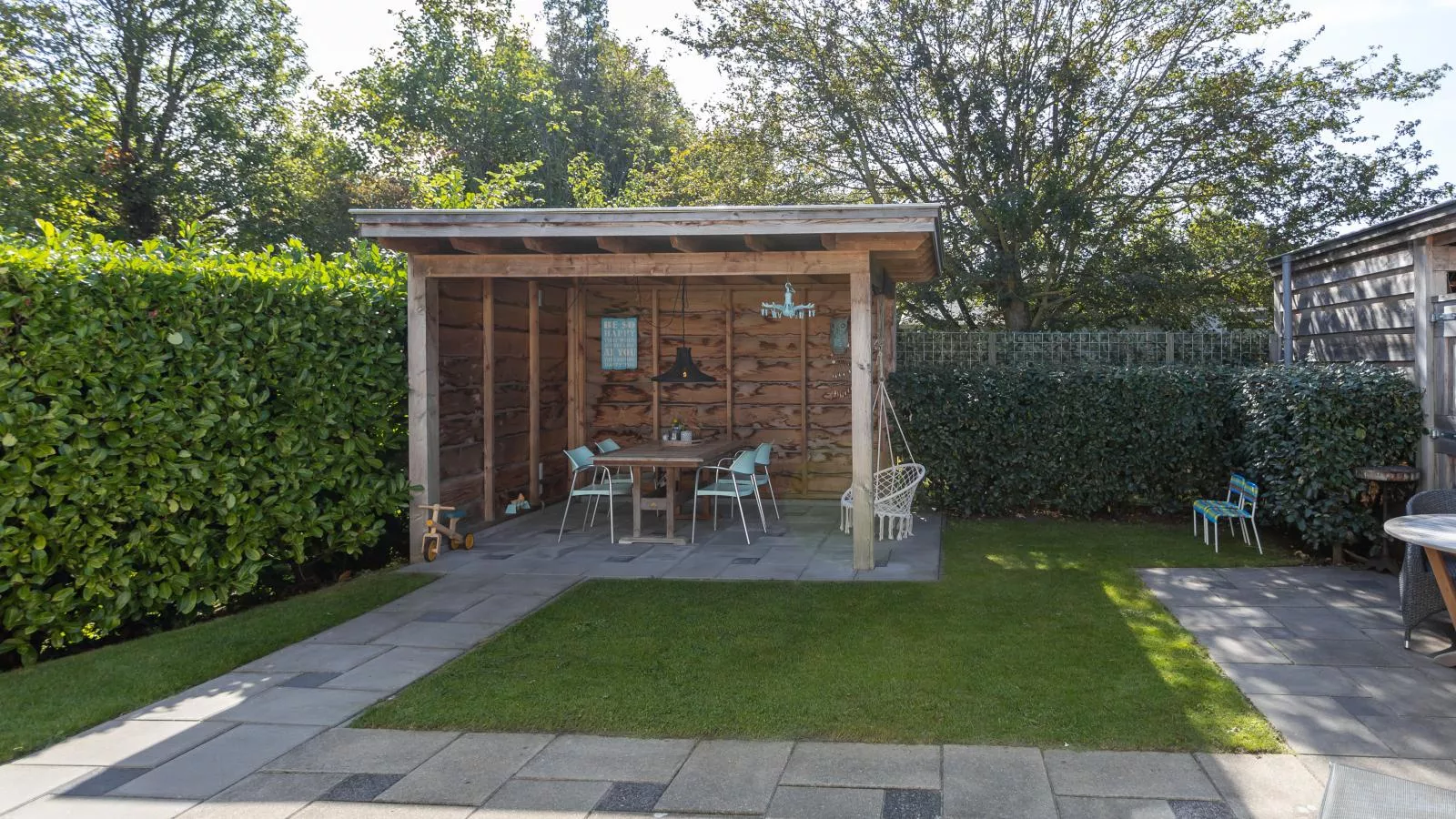 De Zeeuwse Patrijs - Gardens in summer