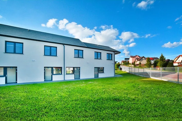 Domy wakacyjne z basenem letnim dla max 6 osób Jarosławiec - Exterior in summer