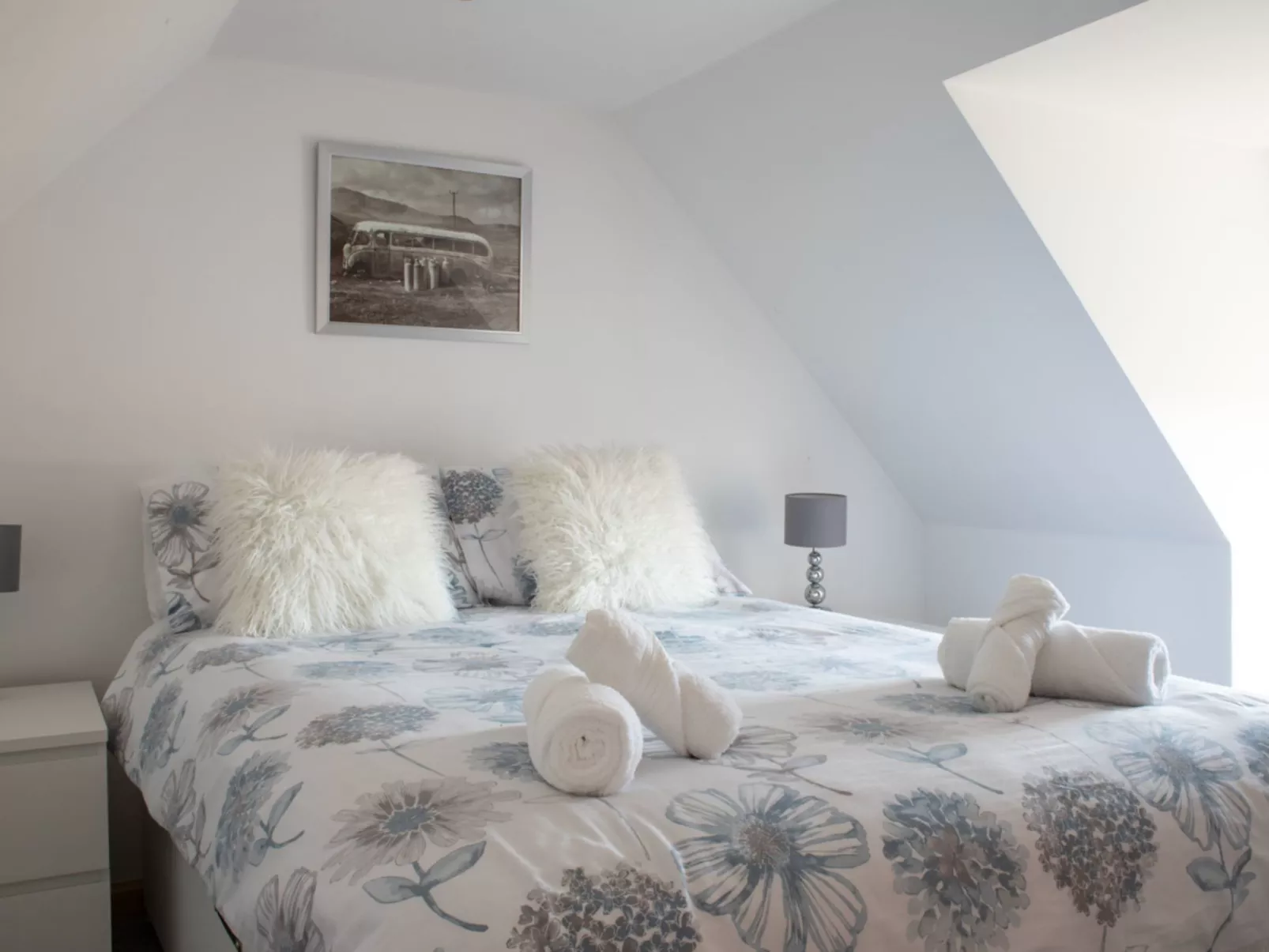 Ben Edra Croft - Inside