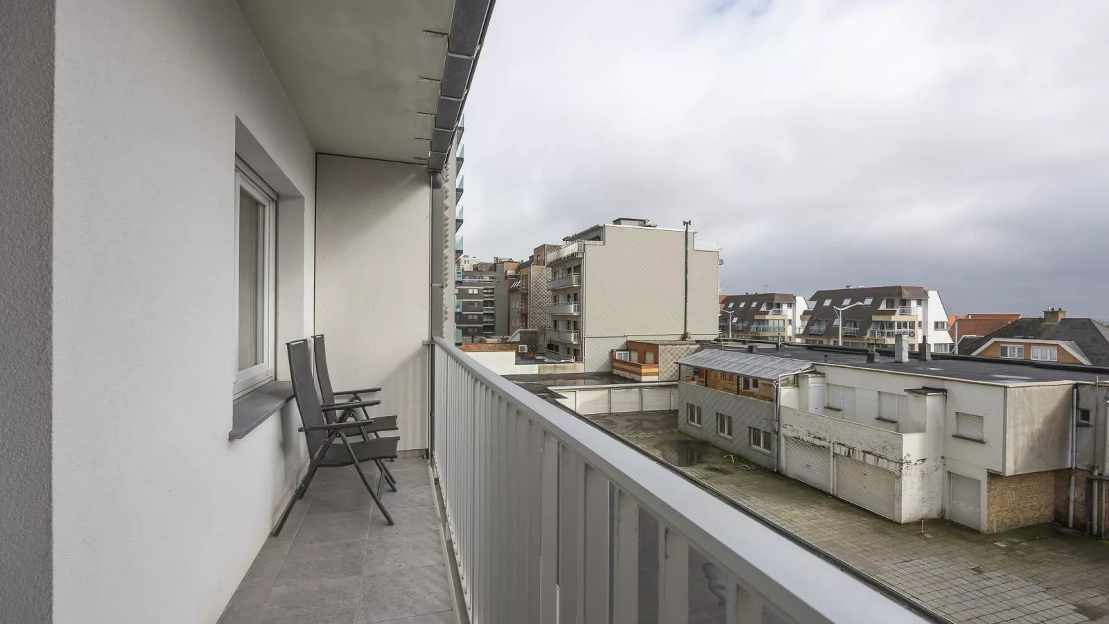 Bel Air - 0201  box 15 - Terrace balcony