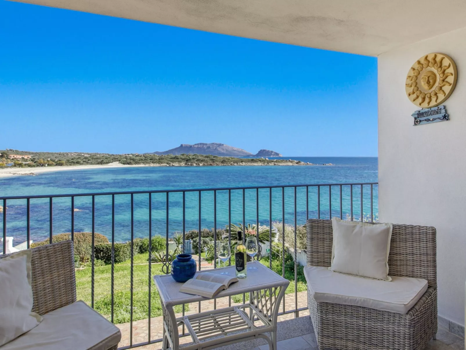 Anita Bados - Dehors