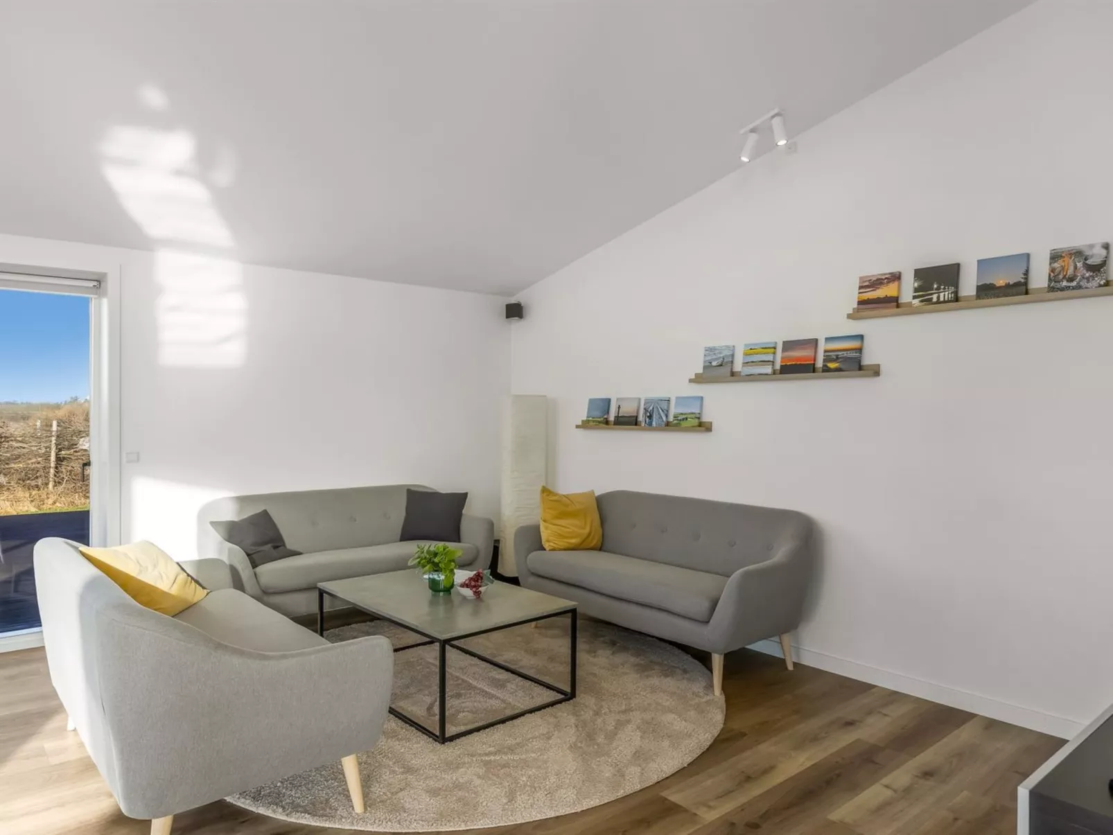 "Emelita" - 1.4km from the sea - Inside