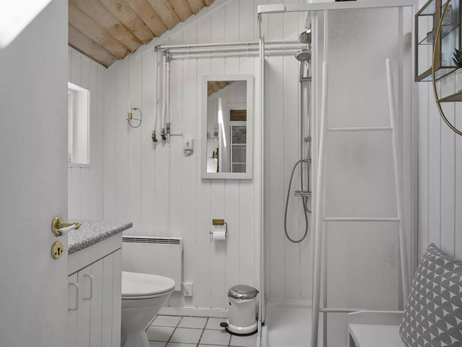 "Holmsten" - 250m to the fjord - Inside