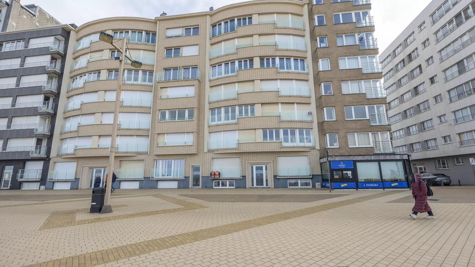 Bel Air - 0201  box 15 - Outdoor