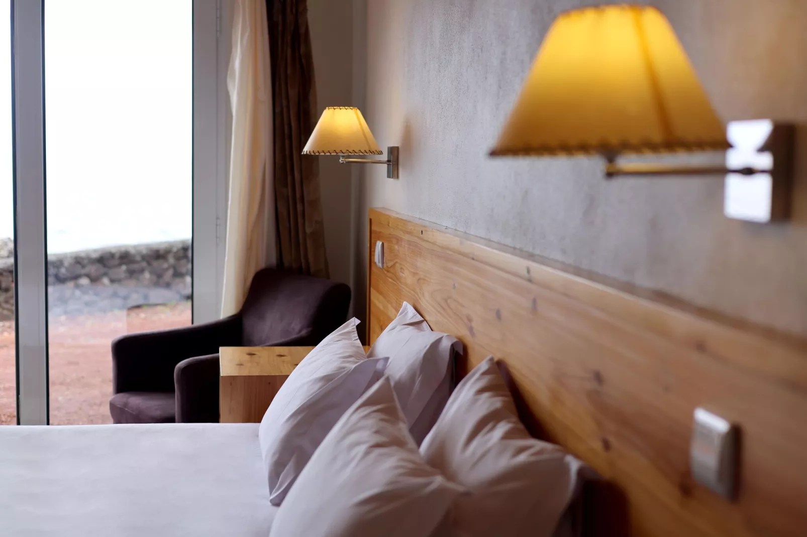 Small semi-detached holiday home in Santo Amaro-Bedroom
