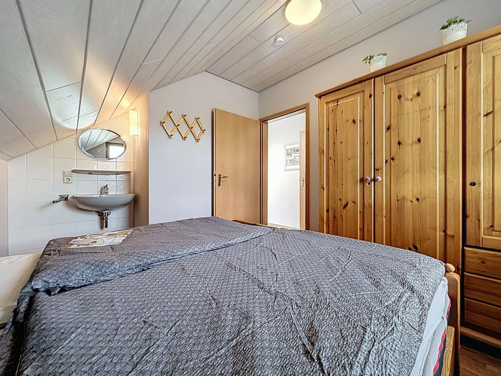 Dorf 4/ Haus 27 - Inside