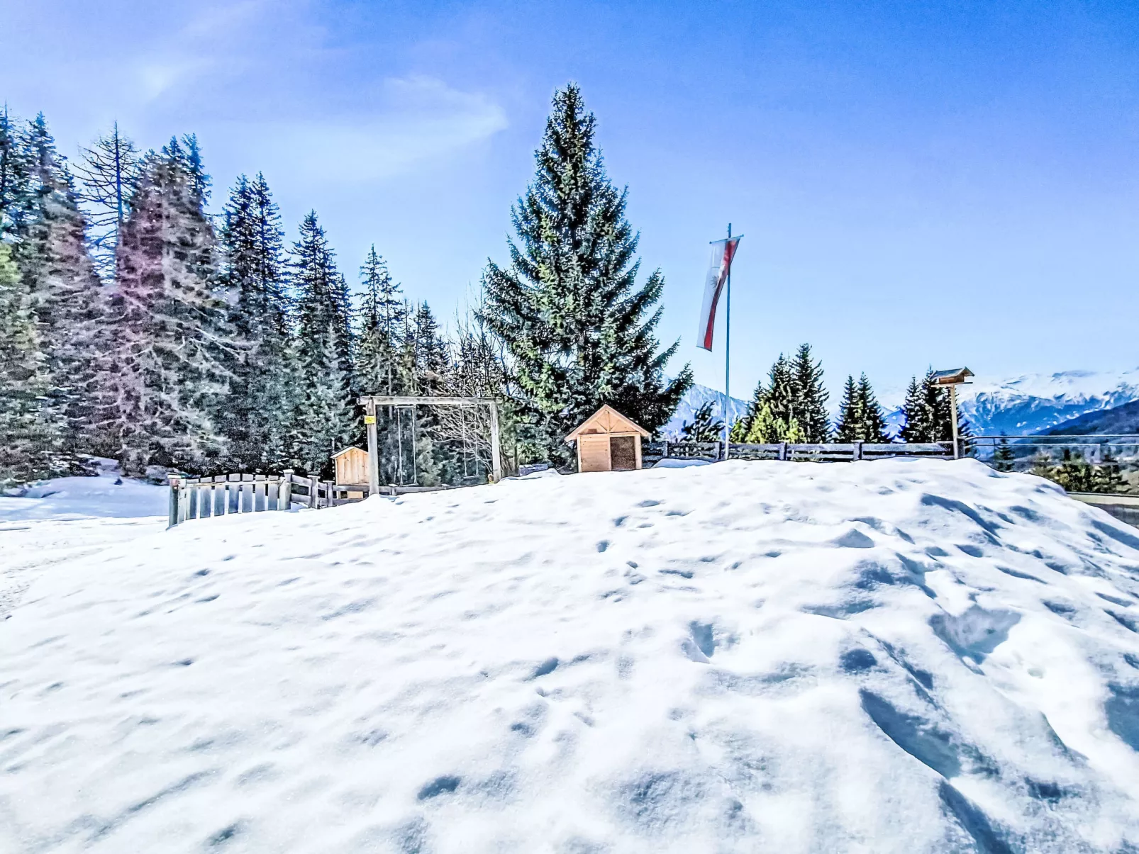 Naviser Hütte - Outside