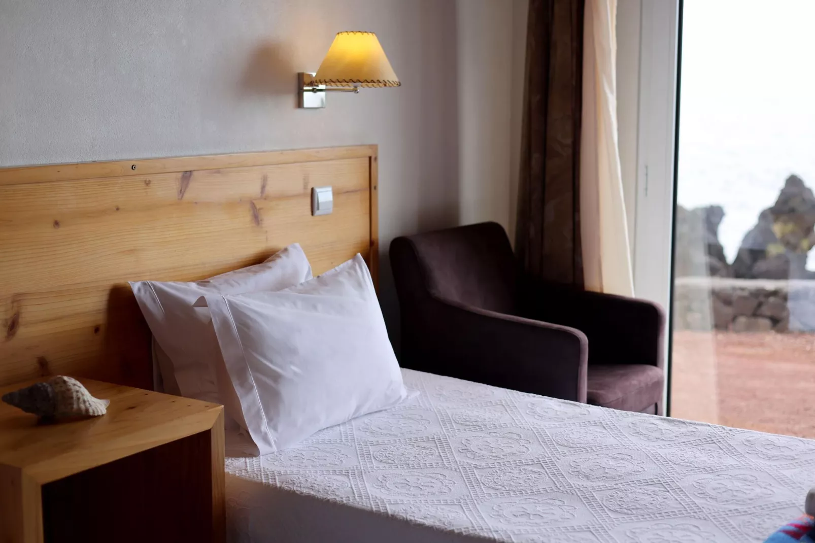 Small semi-detached holiday home in Santo Amaro-Bedroom