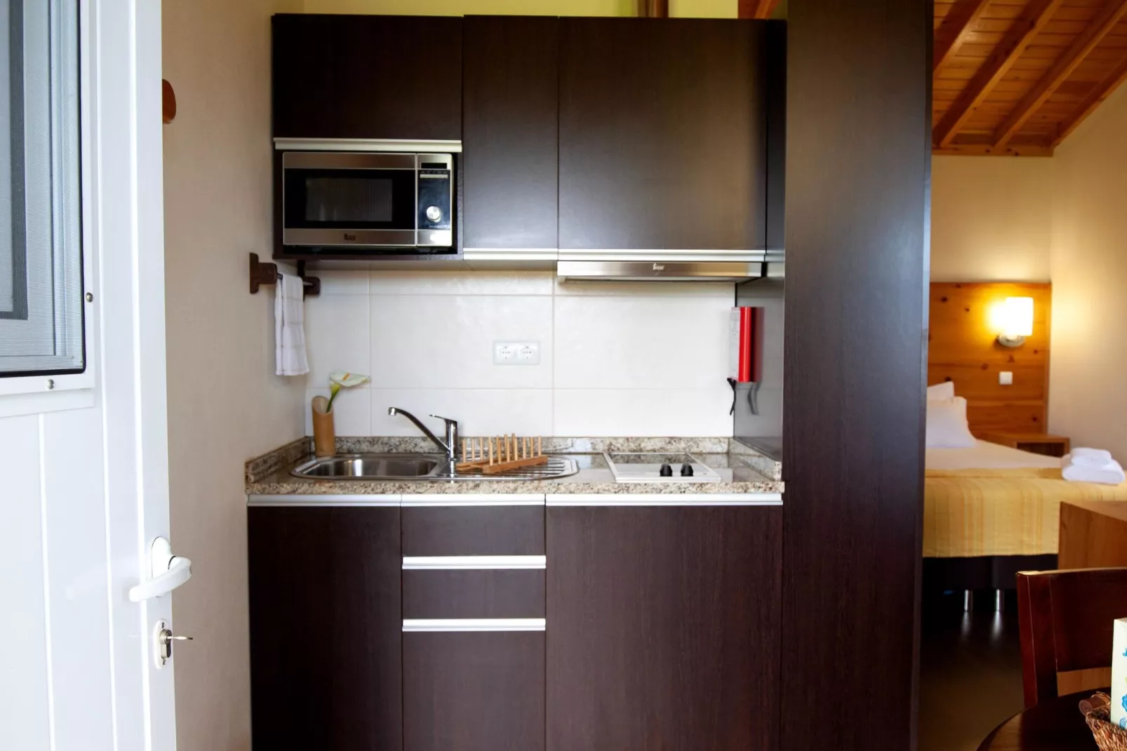 Small semi-detached holiday home in Santo Amaro-Indoor