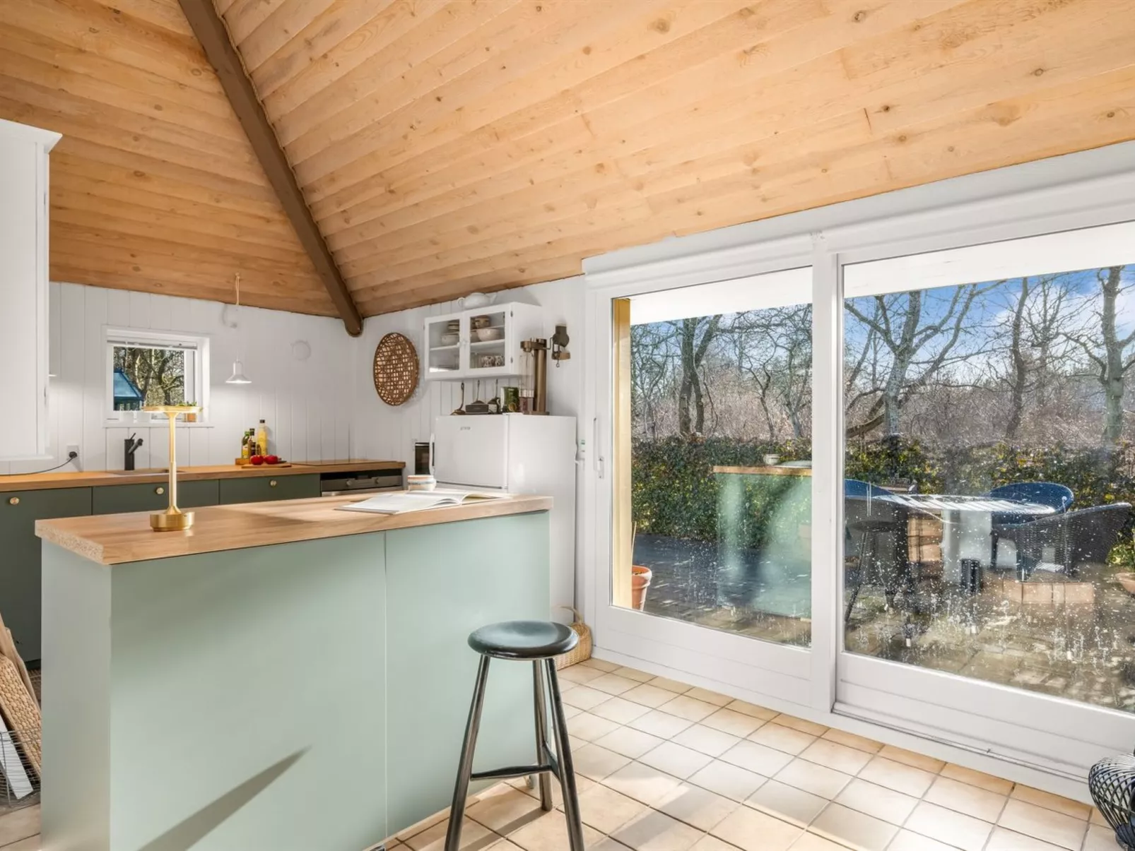 "Holmsten" - 250m to the fjord - Inside