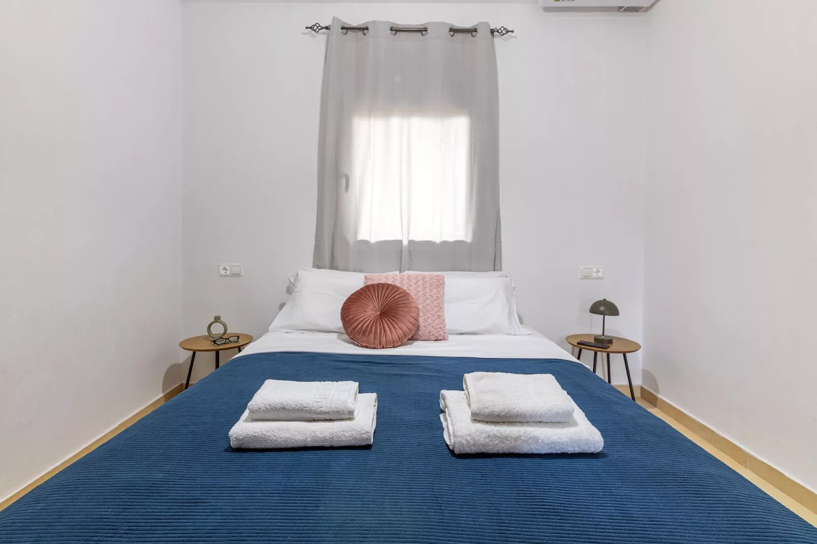 Sea View Villa Emmanuela - Bedroom