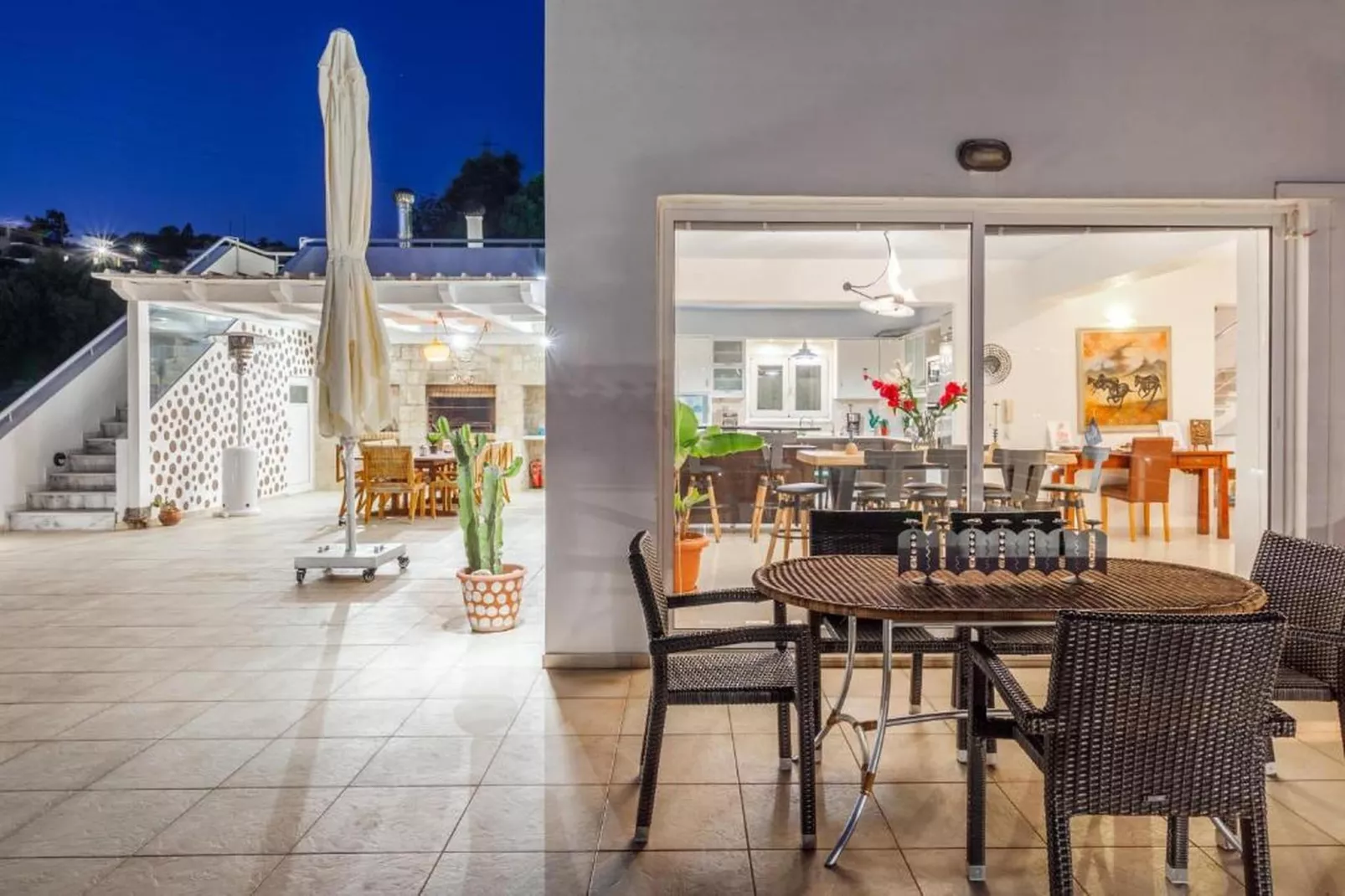 WhiteBlue Spa Villa - Terrace balcony