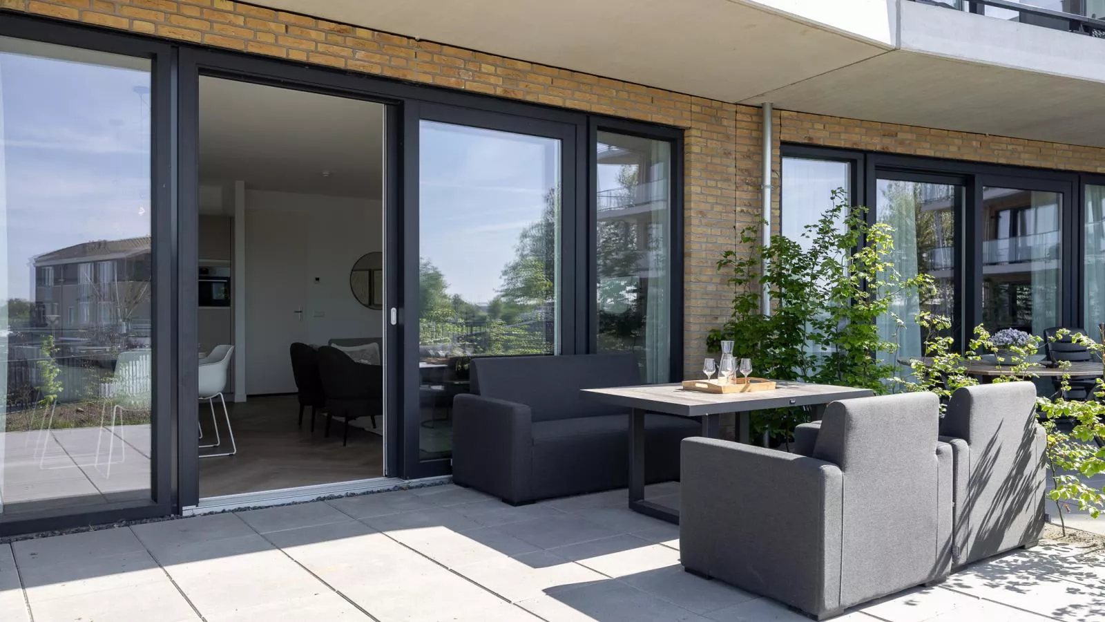 Marina House Kortgene - Terrace balcony