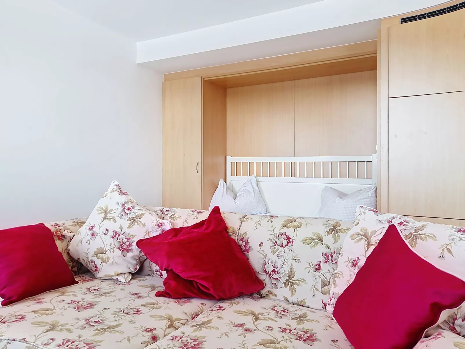 Naviser Hütte - Inside