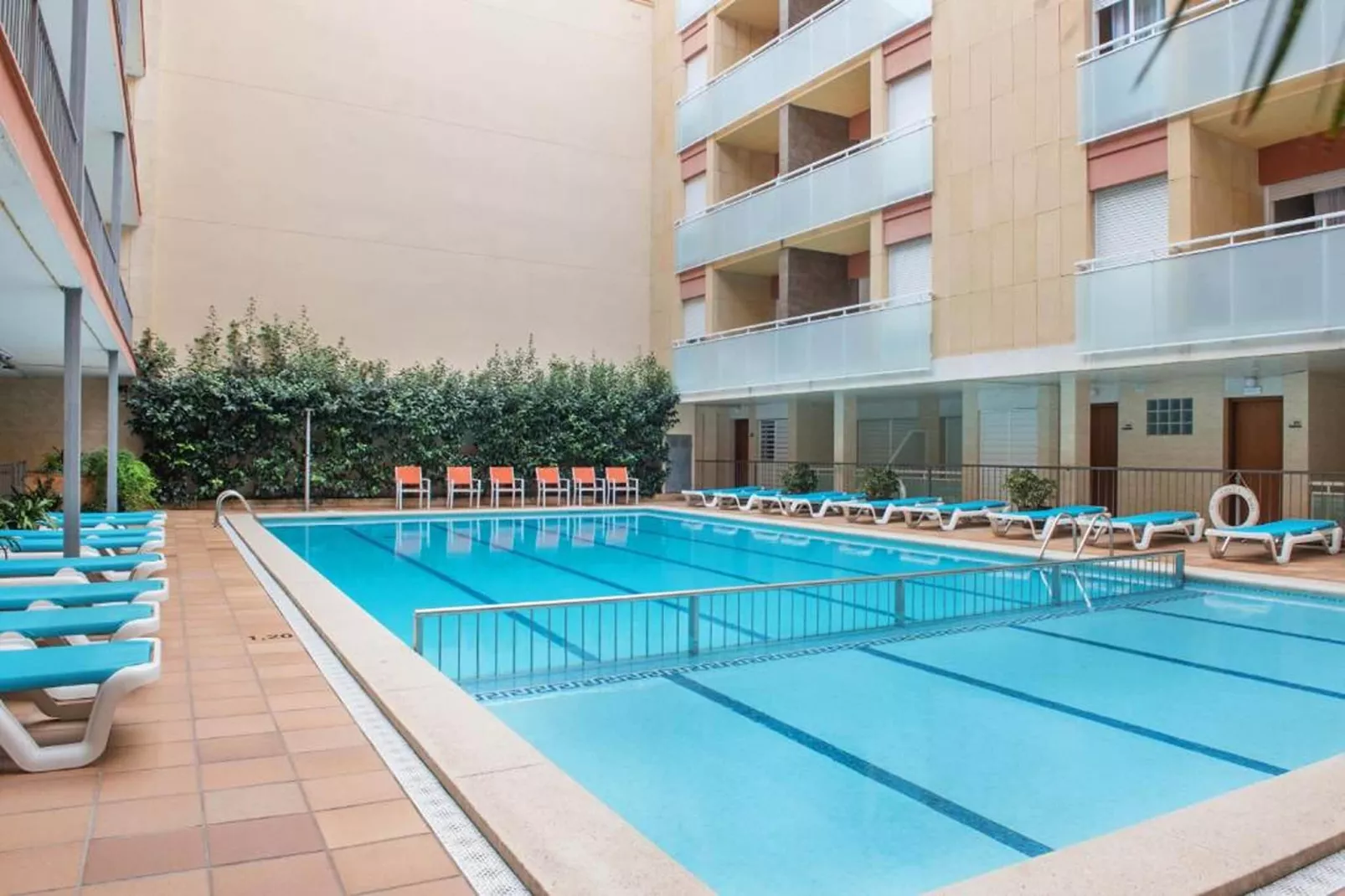 Costa d'Or 2/4/6 - Swimming pool