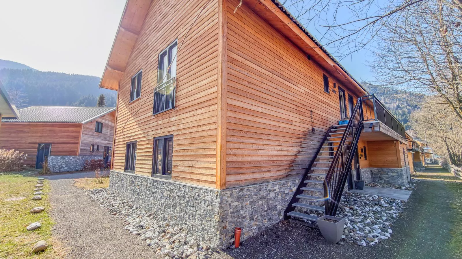 Seeblick - Außenbereich Sommer