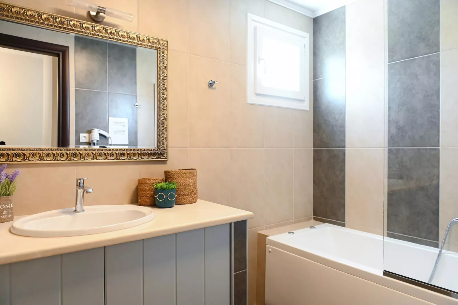 Seaview Villa Marije - Bathroom