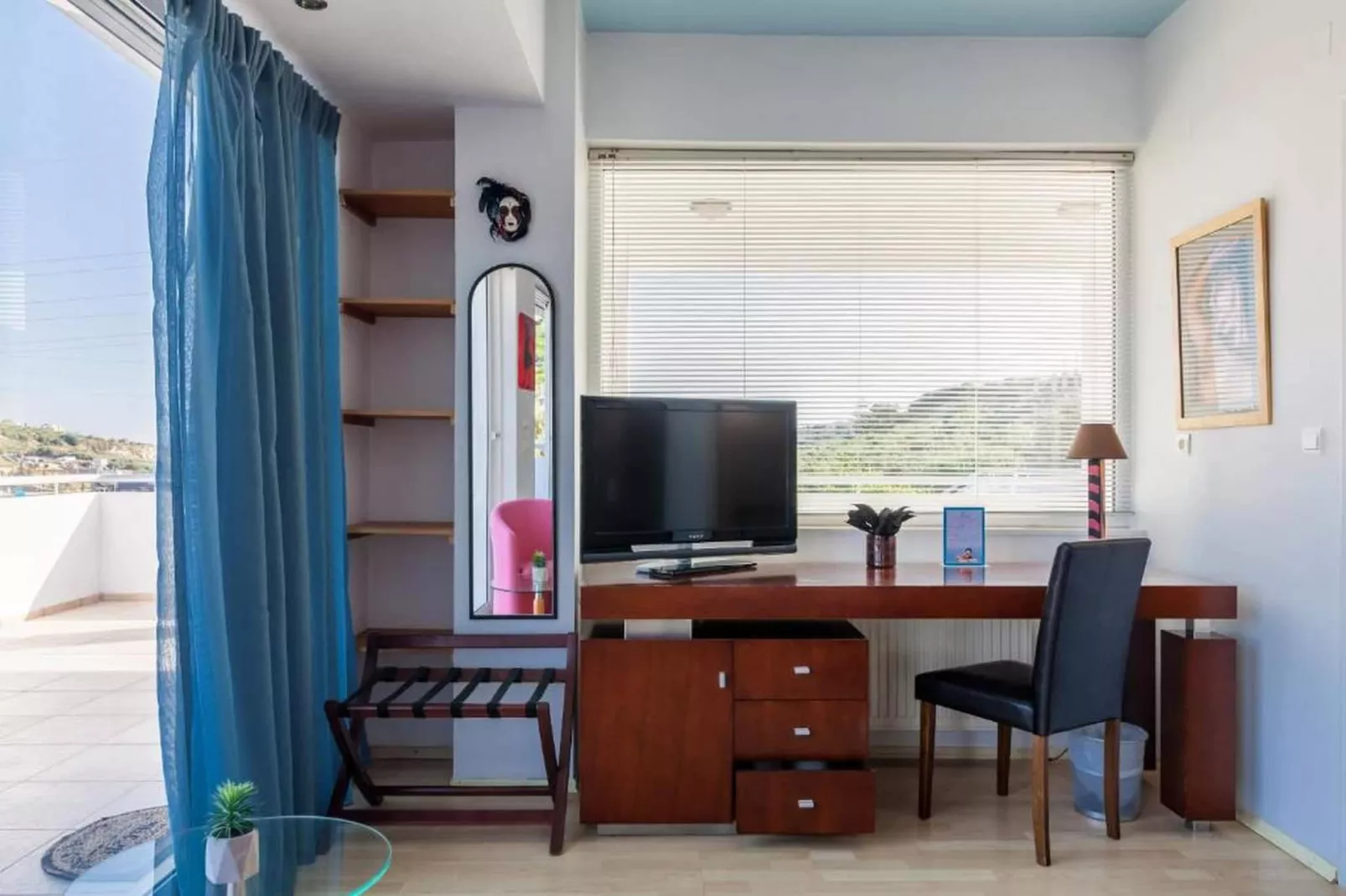 WhiteBlue Spa Villa - Facilities