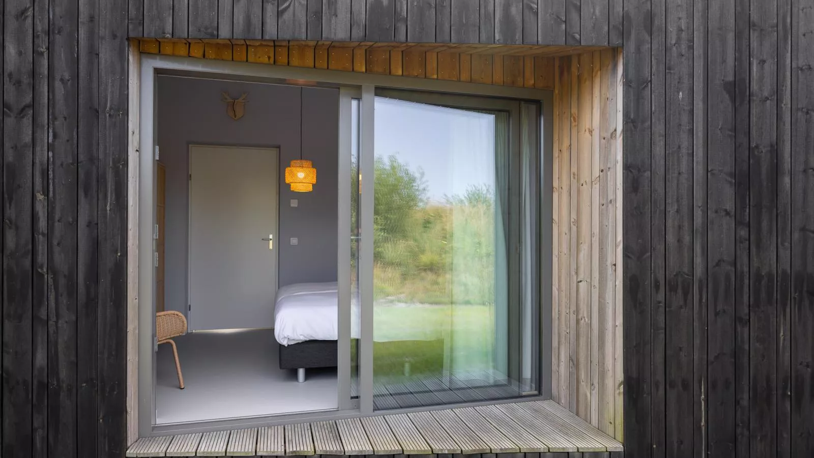 Natuurhuis Kreekrand - Exterior in summer