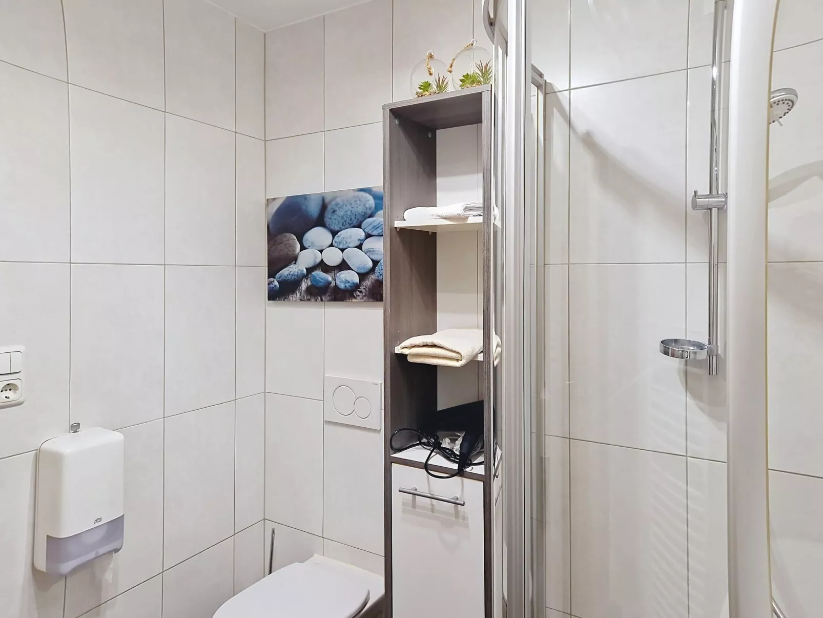 Naviser Hütte - Inside