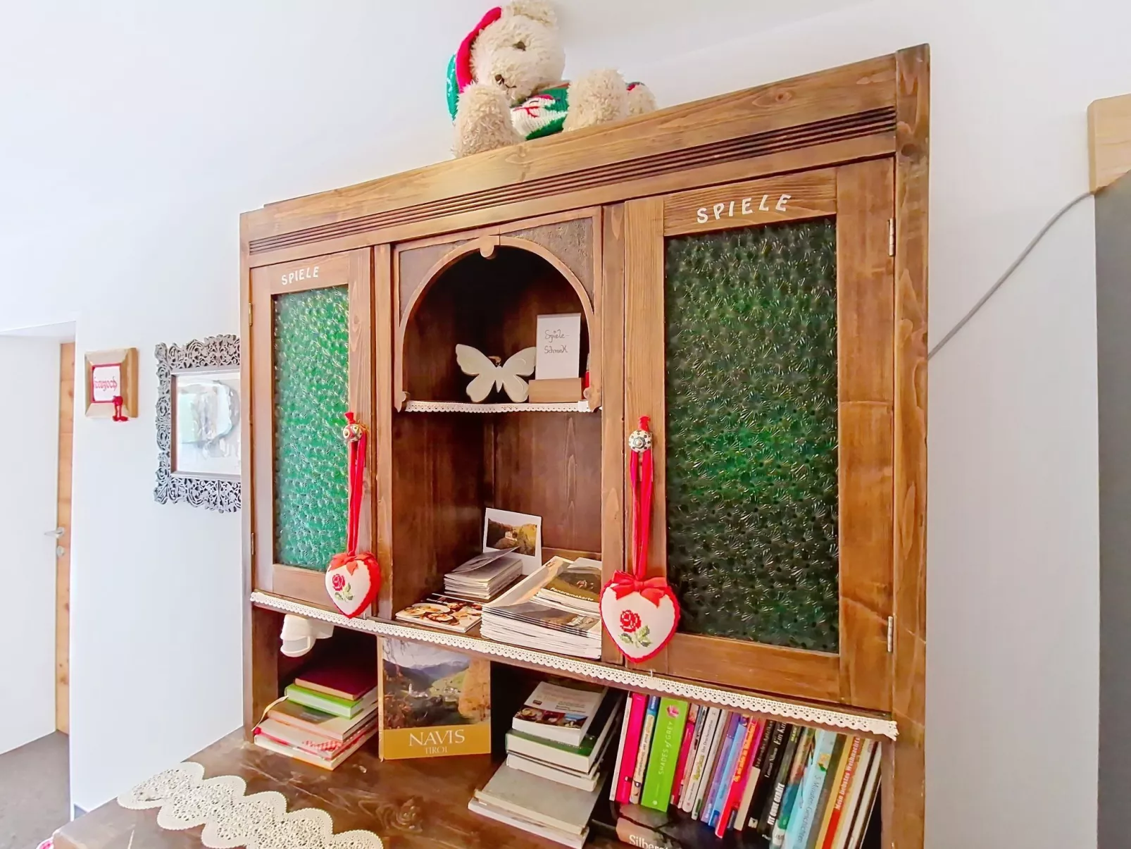 Naviser Hütte - Inside