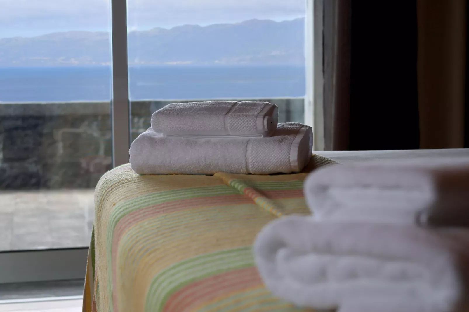 Holiday Apartment in Santo Amaro  // Apt T3-Indoor