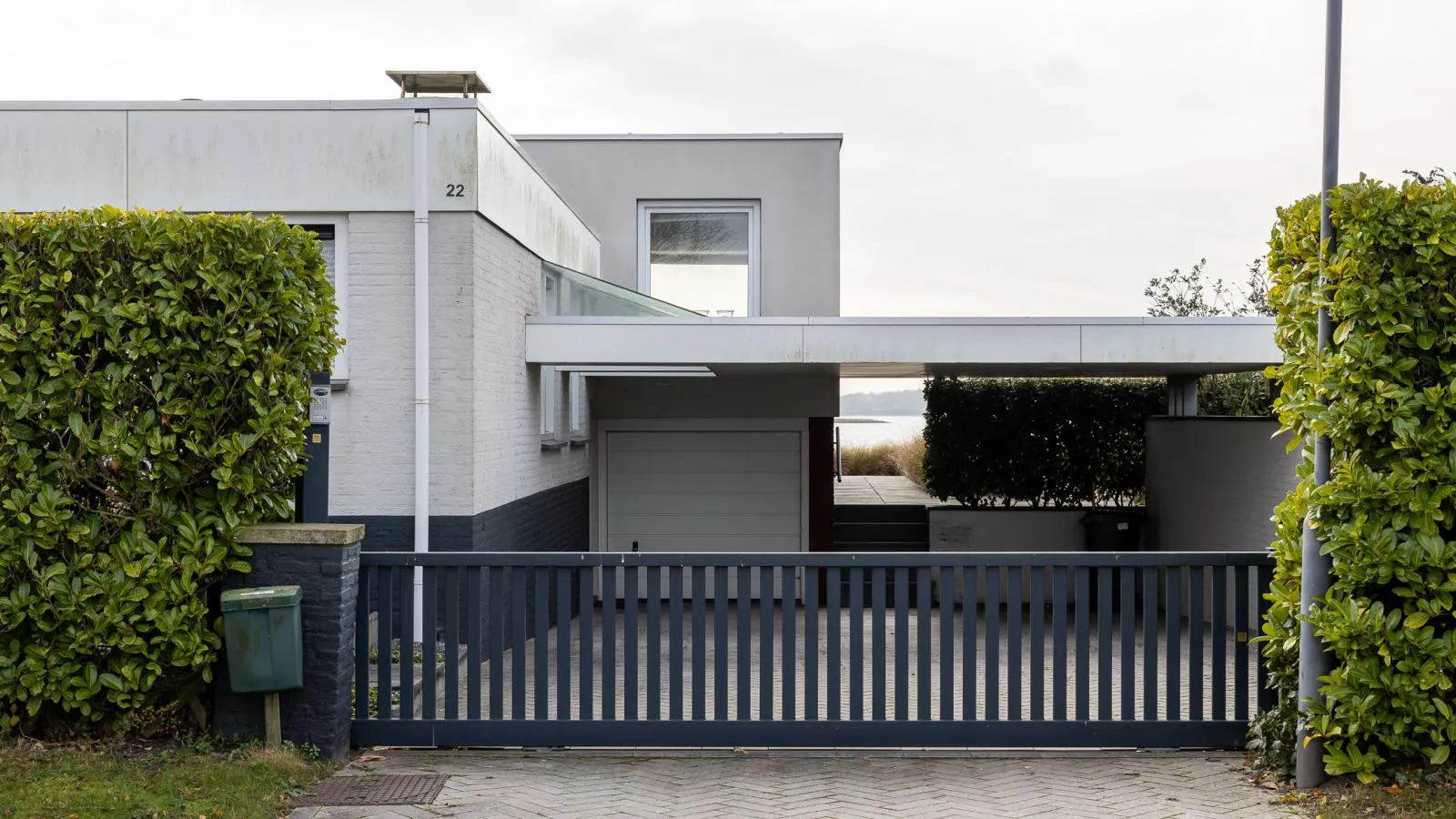 Veerse Meer Natuurvilla - Exterior in summer