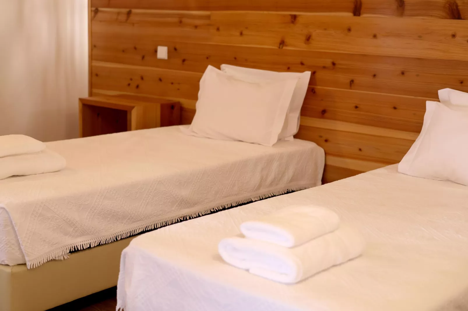 Holiday Apartment in Santo Amaro  // Apt T3-Indoor