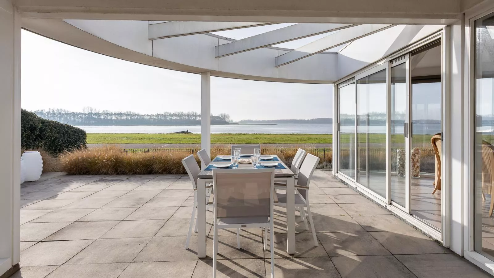 Veerse Meer Natuurvilla - Terrace balcony