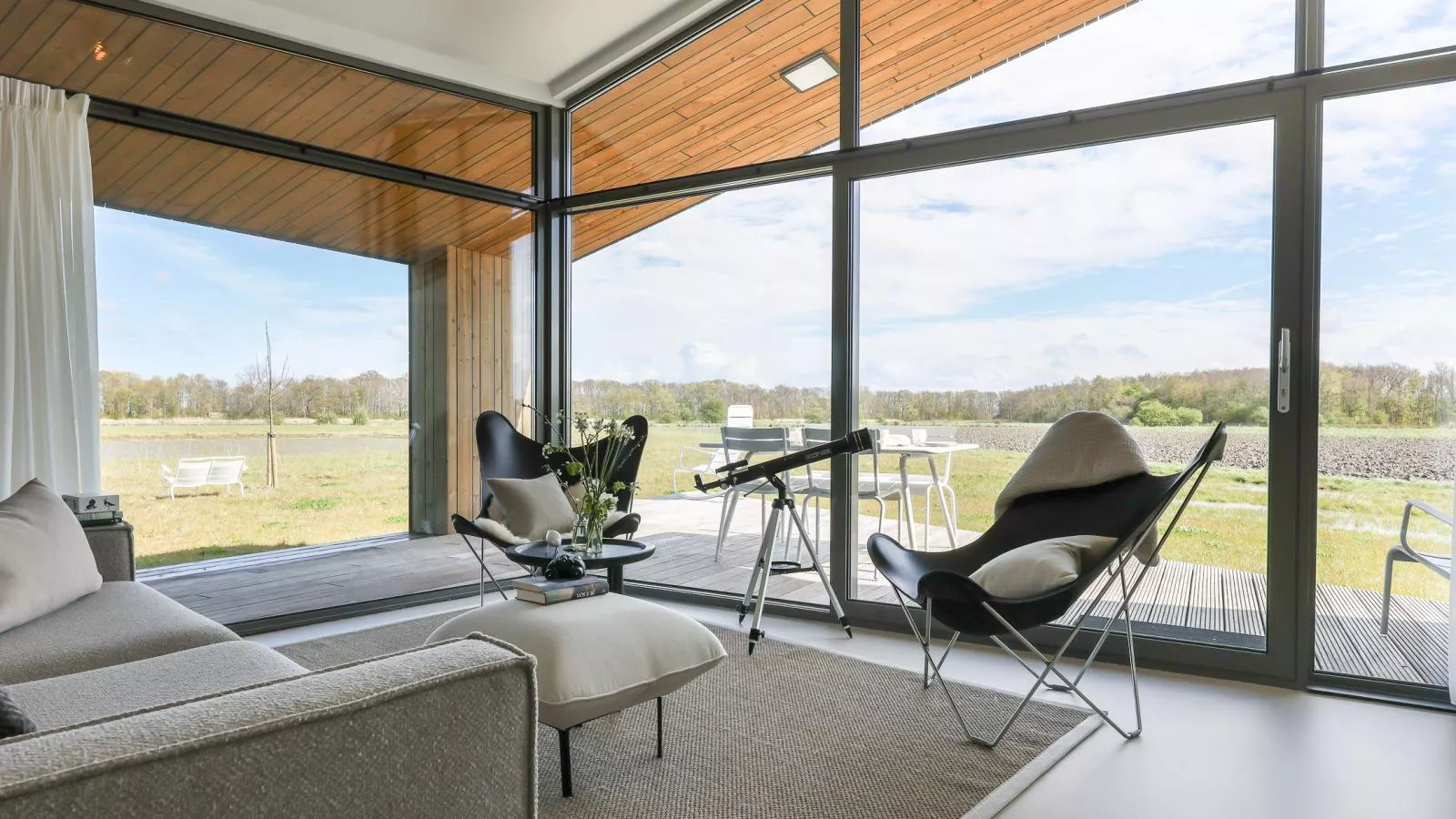 Natuur Oeverzicht - Wohnzimmer