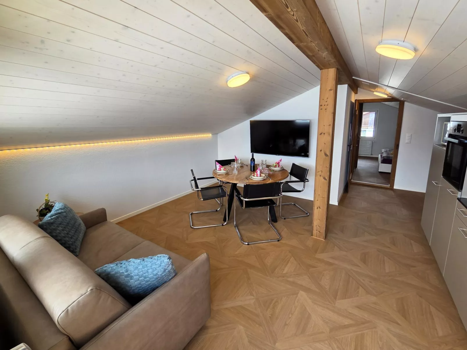 Lilo/2-Zimmer - Drinnen