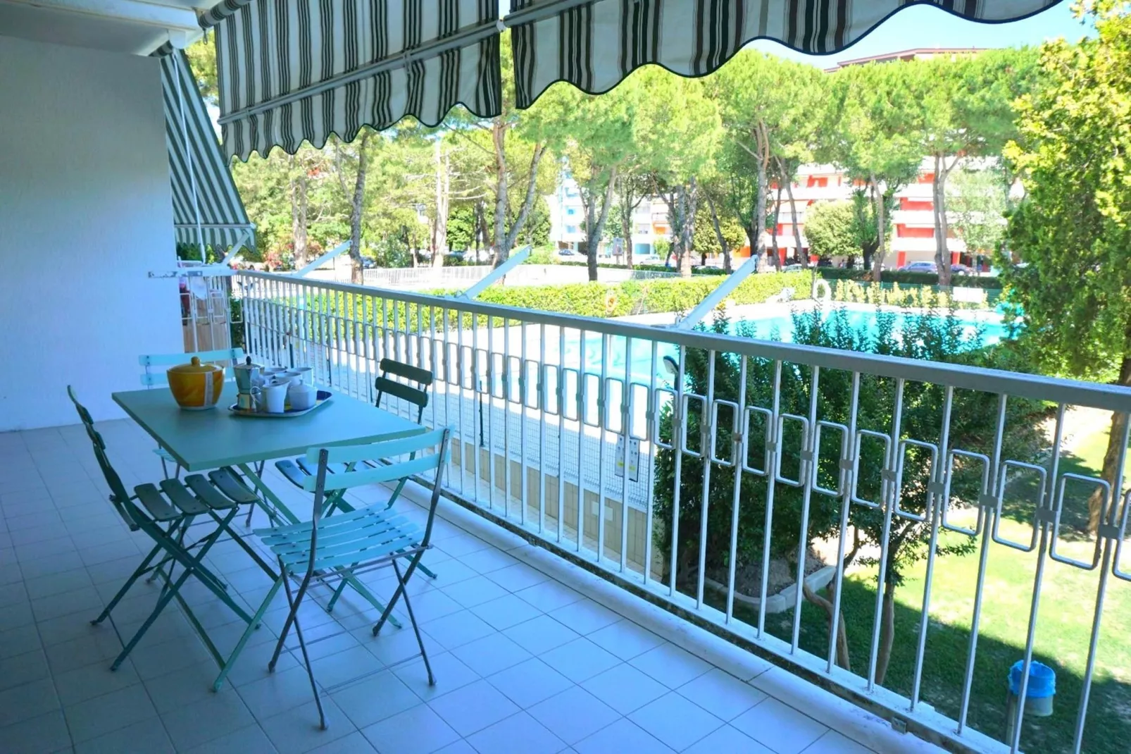 Garden 7 - Terrace balcony