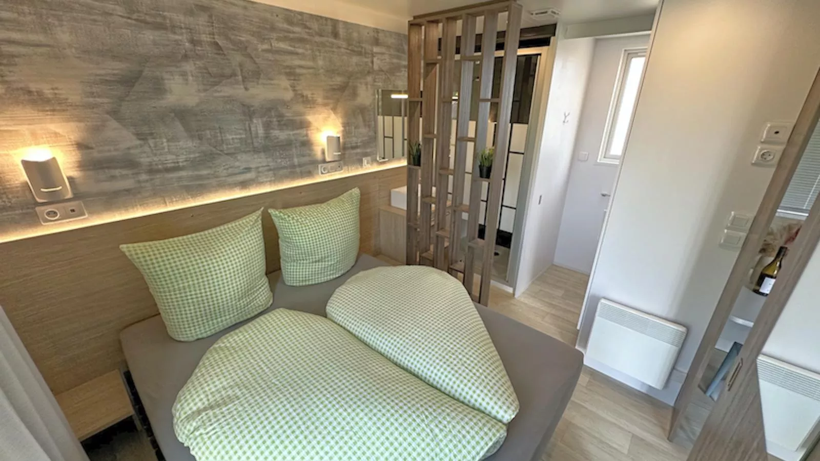 Feriendorf Seeblick - Tiny Nr 5 - Schlafzimmer