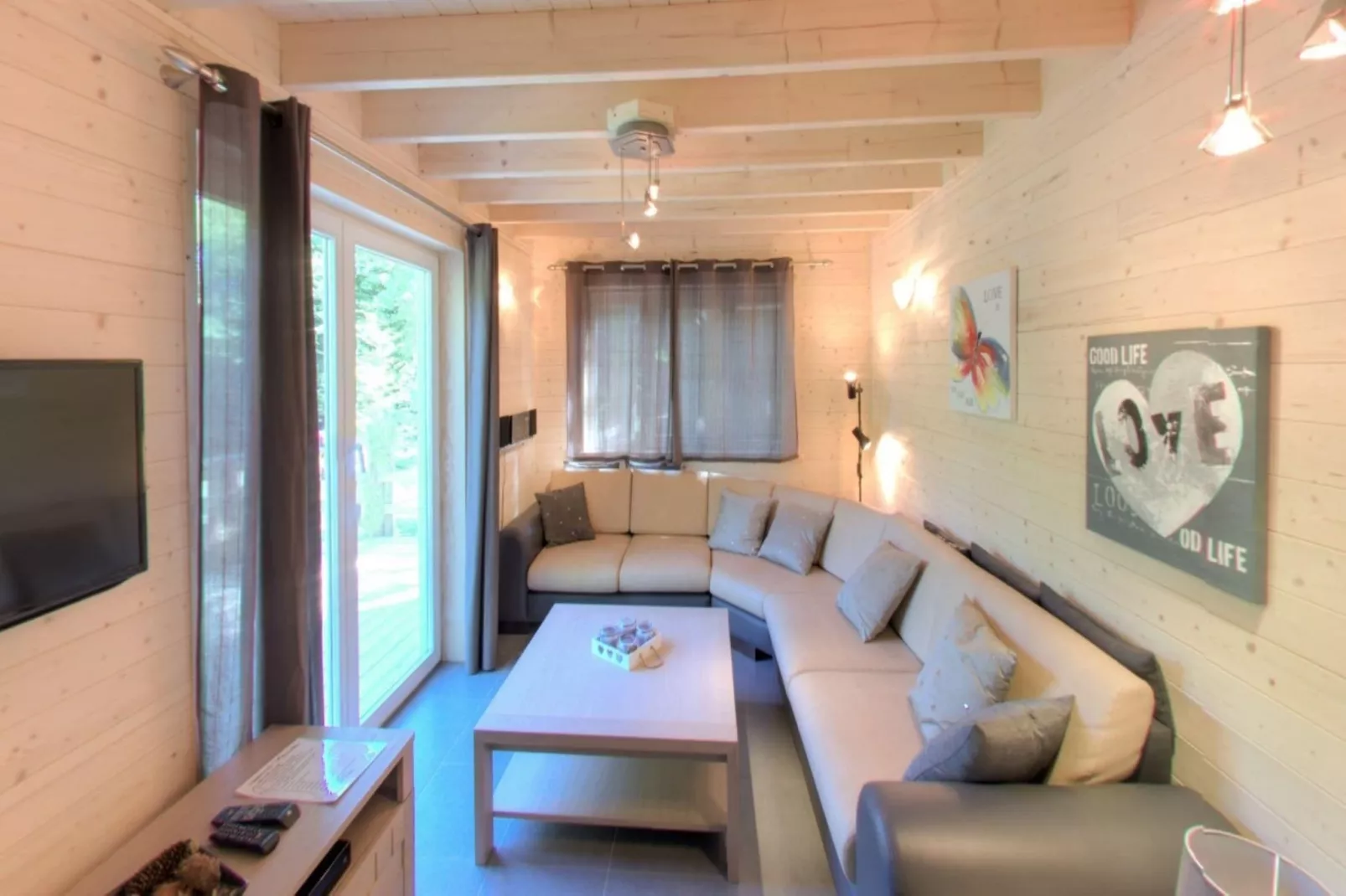 Chalet Vedran - Living room