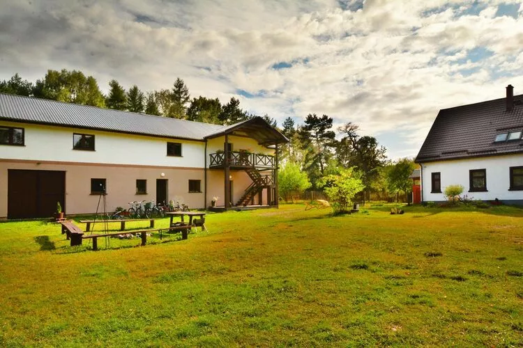 Mieszkanie wakacyjne dla 10 osób Biskupice-Exterior summer